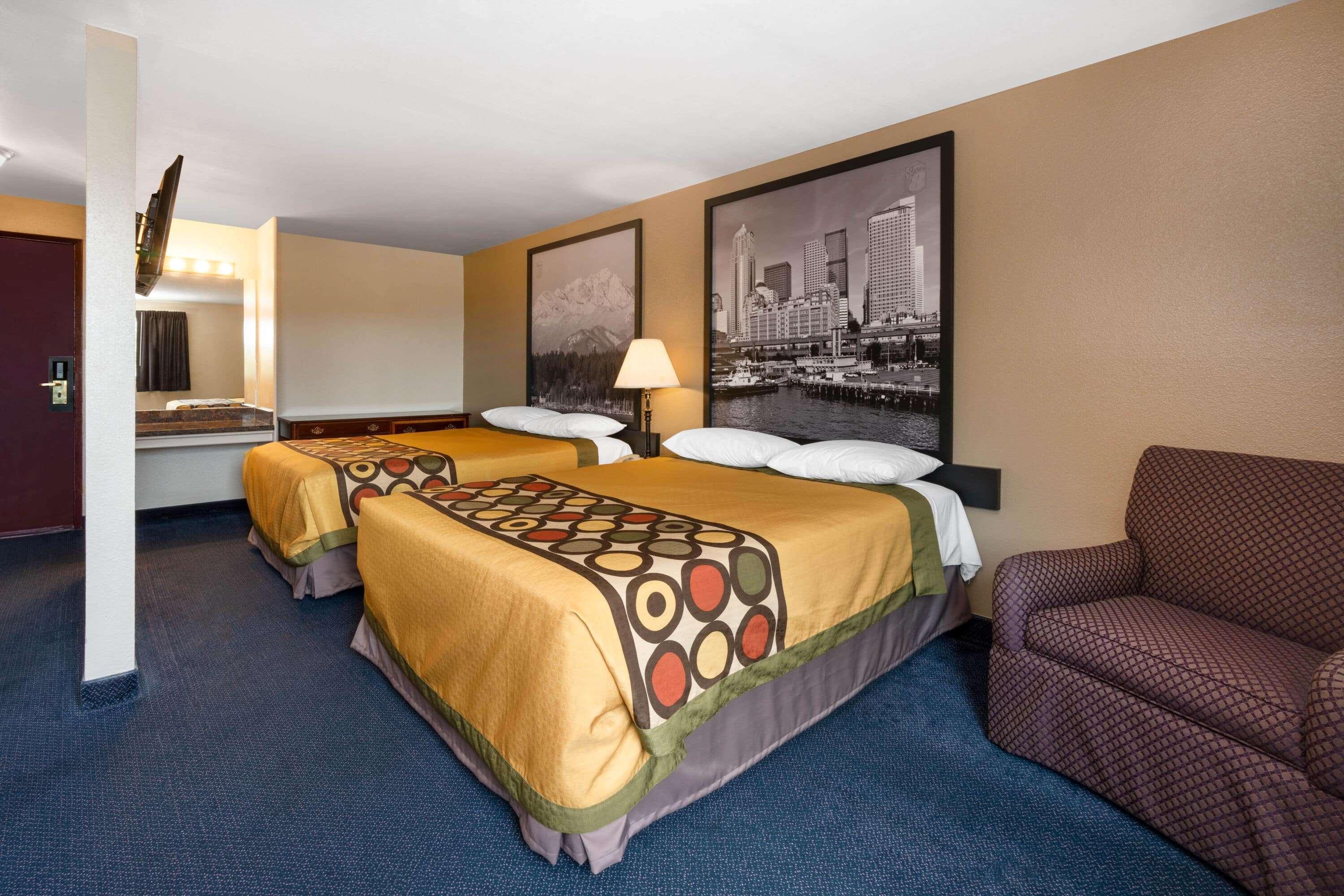 Sutton Suites Hotel SeaTac Esterno foto